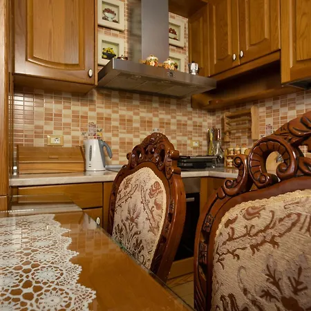 Daire Beachfront 3 Bedroom With Sea View
