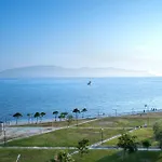 Apartament Beachfront 3 Bedroom With Sea View *