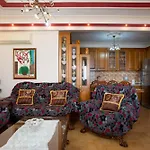 Beachfront 3 Bedroom With Sea View