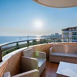 Apartament Beachfront 3 Bedroom With Sea View Wlora