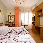 Apartament Beachfront 3 Bedroom With Sea View Wlora